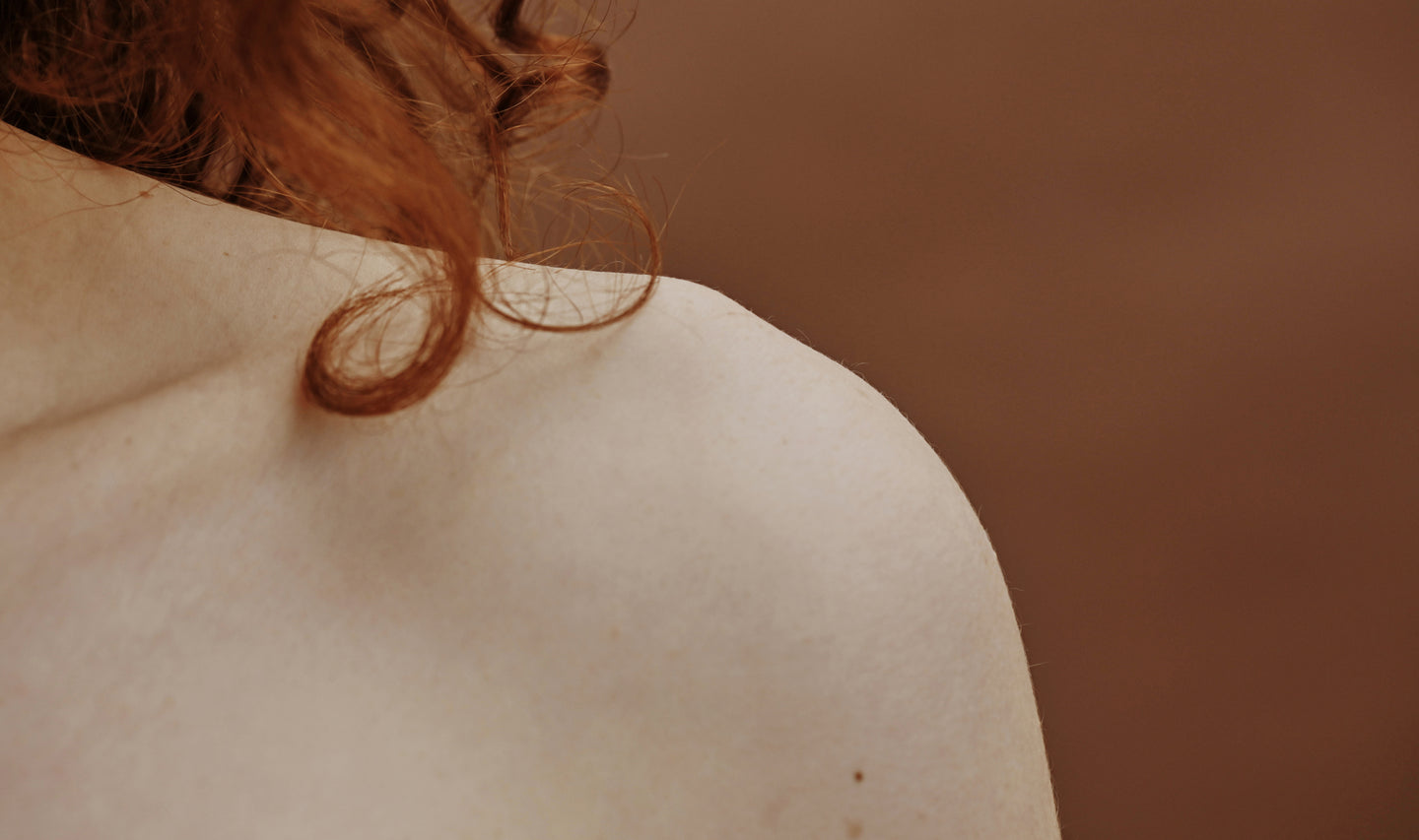 Close up of a woman's shoulder skin